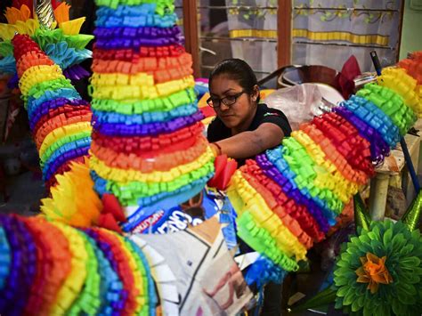 pinayt3a|The Mexican Tradition of Piñatas: History, Festivities, and .